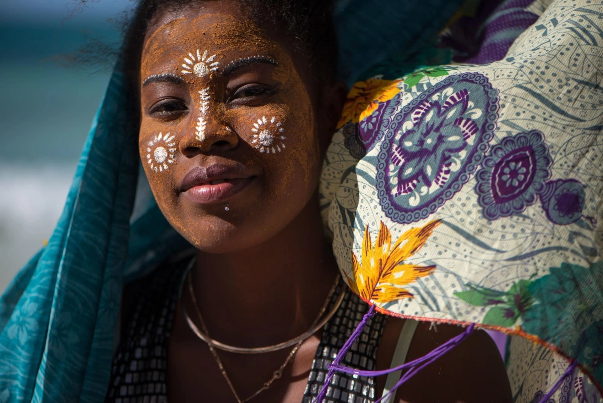 Détail de la fresque artistique sur l'avion — ART'ÉROPORT Ivato Madagascar