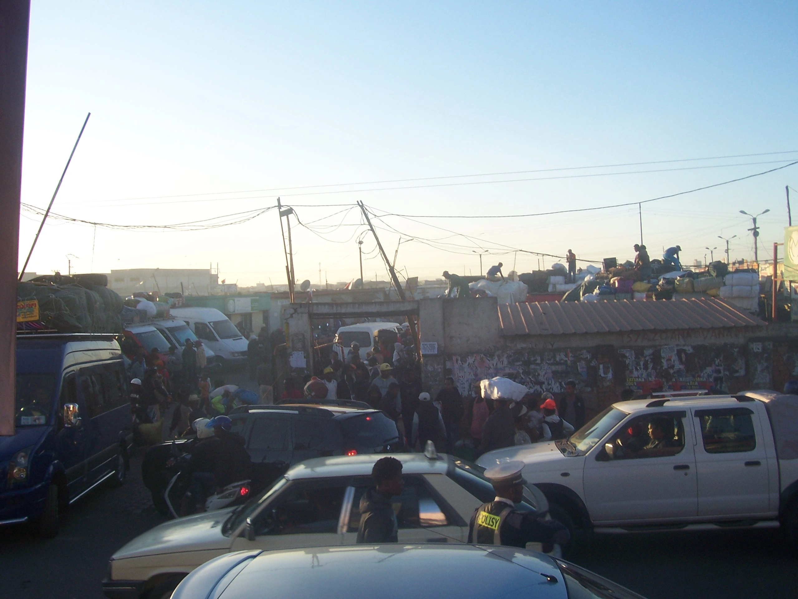 Famadihana taxi-brousse