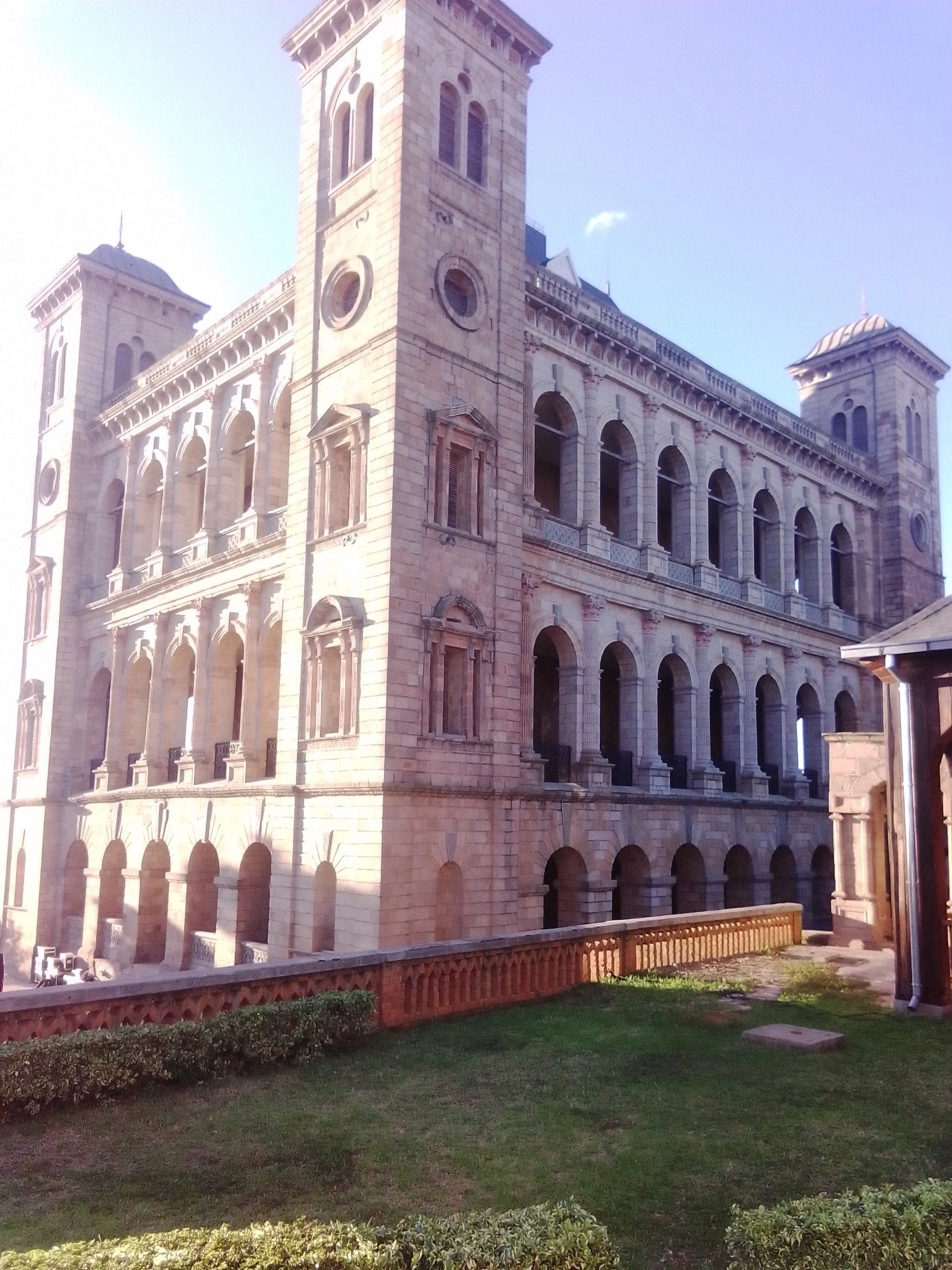 Colosseum inside Rova