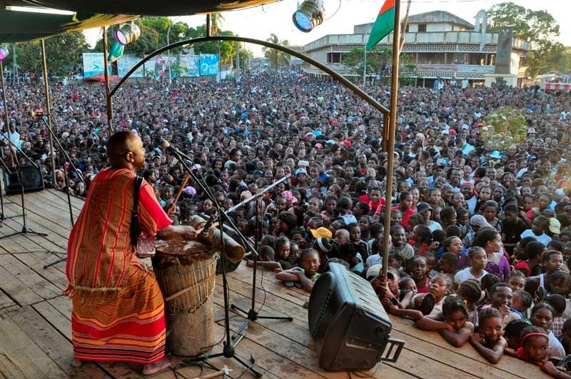Island Vibes Festival — Fankalazana sy firaisankina any Toamasina